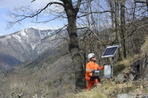 Sixense capteur autonome à énergie solaire